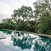 Treeline Urban Resort