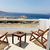 Theasis Luxury Suites