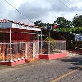 Inn Hospedaje BullShark