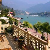 Yog Niketan by Sanskriti