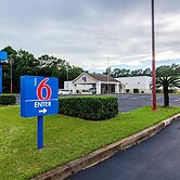 Motel 6 Bay Minette, AL