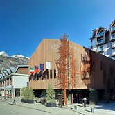 Le Massif Hotel & Lodge Courmayeur  - The Leading Hotels of the World
