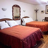 Hostal Santa Apolonia