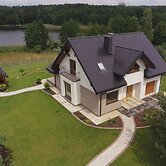 Dom nad jeziorem