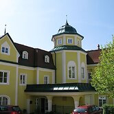 Kurhaus Dr. Petershofer