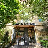 Monot Suites
