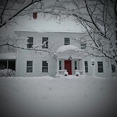 The Buckmaster Inn