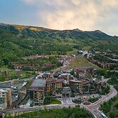 Snowmass Village by Gondola Resorts