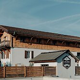 La Villa d'Hélène Chambres d’hôtes et Appartements-Cluses