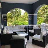 Bermuda Villa Guest House