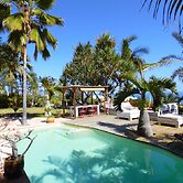 La Kaz Nana Sakifo - Adults Only