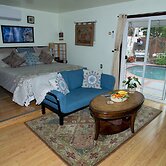 Life is Good Bed and Breakfast