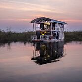 Namushasha River Villa