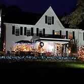 Pineapple Hill Inn Bed & Breakfast