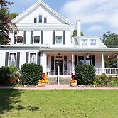 Whole Hearts Bed and Breakfast