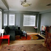 Entire 3 Bedroom Townhouse in Markham