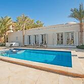 Chic 4-Bedroom White Villa for Rent in El Gouna Egypt