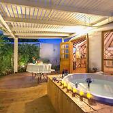 Helios Luxury Suites