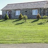 Middle Barn