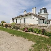 Old Higher Lighthouse Stopes Cottage