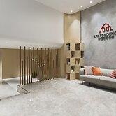 LN Residence by China Hotel