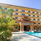 Golden Gum Kino Hotel Nyaung Shwe