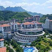 Zhangjiajie Country Garden Phoenix Suites Hotel