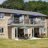 Woodcliffe Holiday Apartments