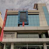 OYO 14669 Mayur's Residency