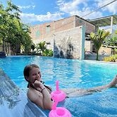 Funny Monkeys Homestay