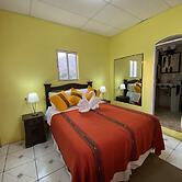 Hotel Panajachel Los Angeles