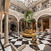 Hotel Casa Palacio María Luisa 5* GL by Kaizen Hoteles