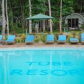 Tube Resort by EHM