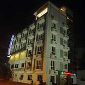 Hotel Hilltop International