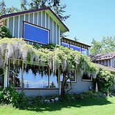 The Bluff on Whidbey B&B