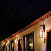 Listening To The Rain Hall Inn