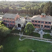 Le Chateau des Cinq Cantons