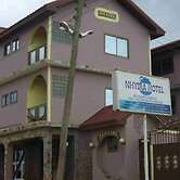 Nhyira Hotel