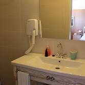 Bella View Art Boutique Hotel