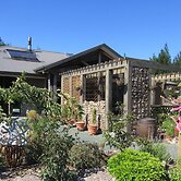 Redwood Valley B & B