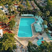 Pirates Beach Club - All Inclusive