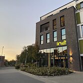 in2 The Boardinghouse