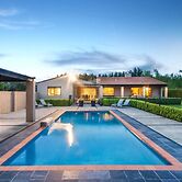 Tora Bay Exclusive Estate