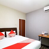 Capital O 217 A1 Hotel