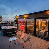 BOUTIQUE HOTEL11 with rooftop SPA
