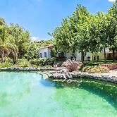 Cubo's Villa el Tejar