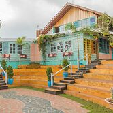 RedDoorz near Kampung Gajah 2