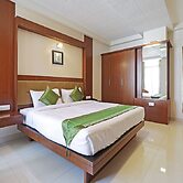 Treebo Akshaya Bull Temple