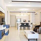 May Full Seaview Luxury Suite