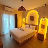 Avenue Hotel